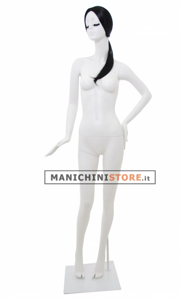 Female mannequin with make-up and wig - BB1