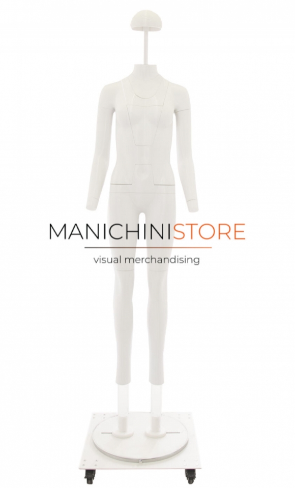 Noleggio manichino donna professionale per foto e-commerce Ghost-F31