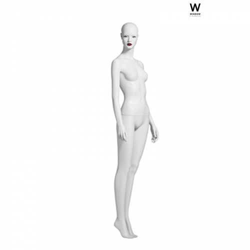 FEMALE MANNEQUIN - COLLECTION 75 - 07